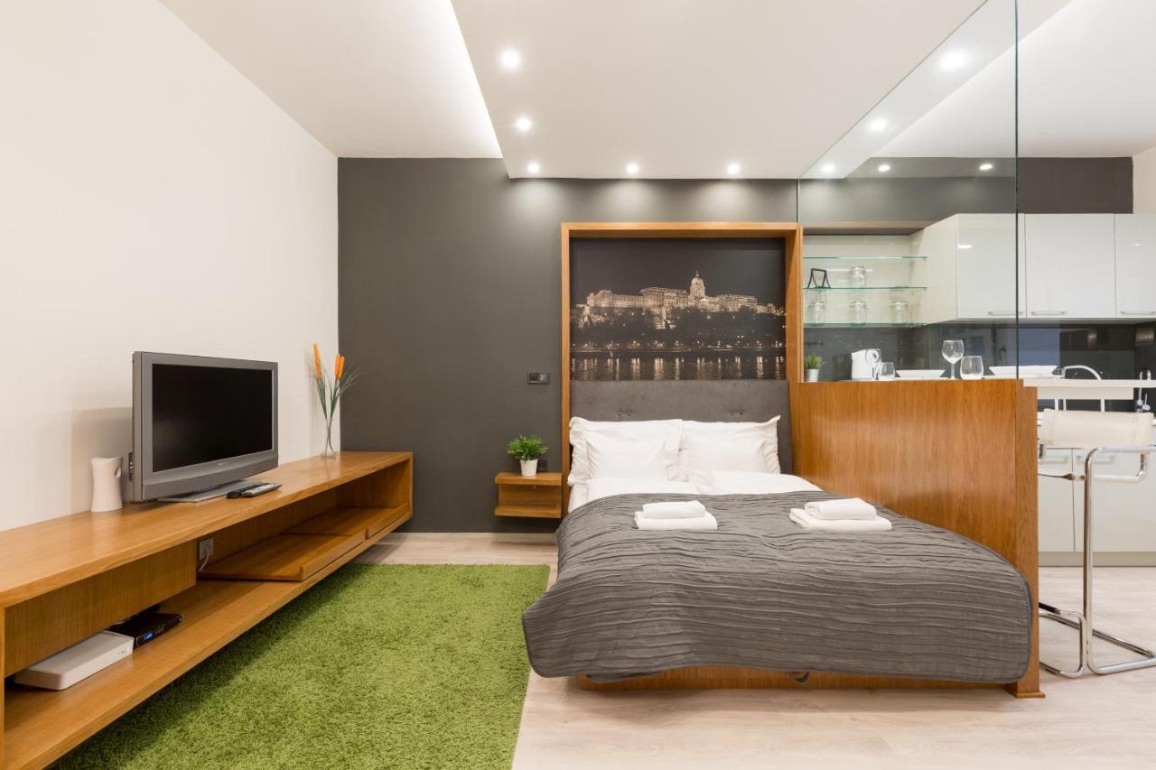 Retro Budapest Dream Suite Near The Danube Екстер'єр фото